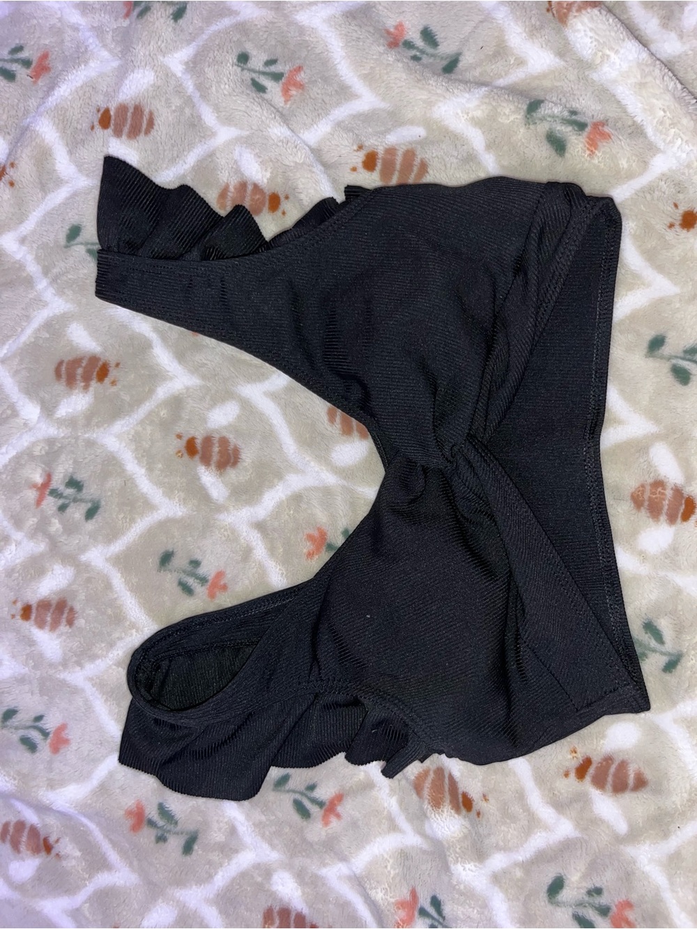 SHEIN Black Ruffle One-Piece Kids Swimwear